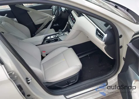 2025 Genesis G70 2.5T Rwd from USA, damaged, VIN KMTG34SC0SU157531